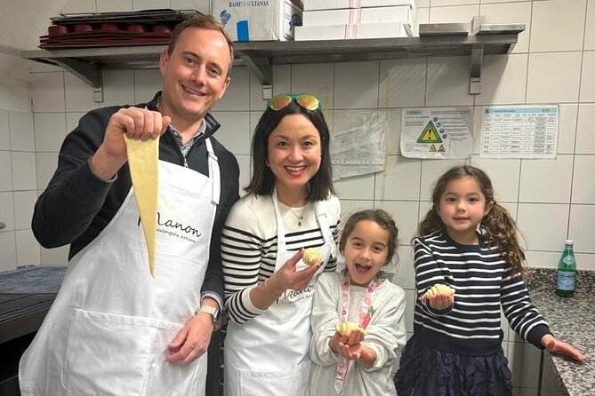 Paris Baking Insider Experience near Notre-Dame - Hands-on vs watch time: what you do at the bench