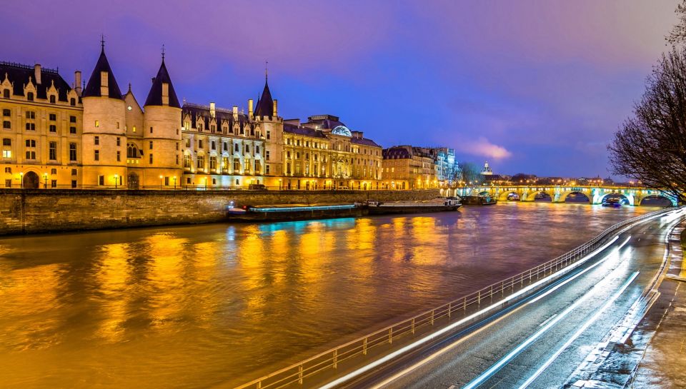 Paris: Bastille Day Dinner Cruise on the Seine River - Getting to the boat at Orsay: where confusion usually starts