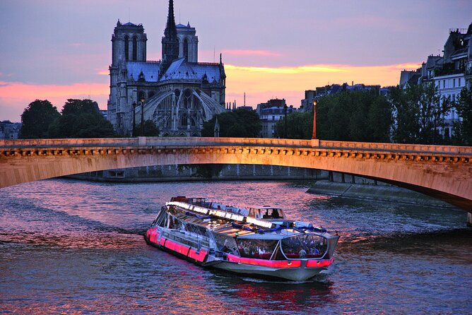 Paris Bateaux Mouches Special Bastille Day Dinner Cruise - Price and value: what $301.26 gets you (and what it doesn’t)