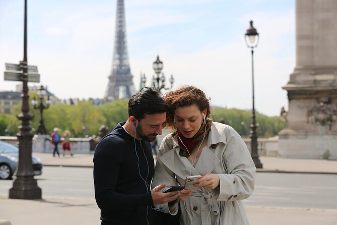 Paris: Batobus Hop-On Hop-Off Cruise & Landmarks Audio Tour - Quick takes before you buy