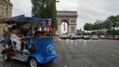 Paris: Beer Bike Bar With Drinks Included - The route: Trocadéro, Foch Garden, the Arc, and the Champs-Élysées