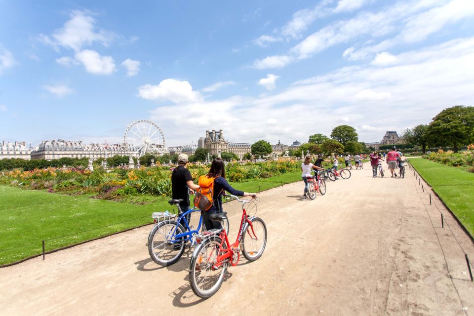 Paris Bike Tour: Eiffel Tower, Place de la Concorde & More - Eiffel Tower Stop: Getting the Classic Angle Without Losing Time