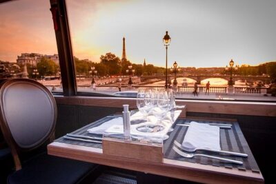 Paris Bustronome Gourmet Sightseeing Dinner on a Panoramic Bus - The Six-Course Dinner: What’s Included and How It Feels On a Moving Bus