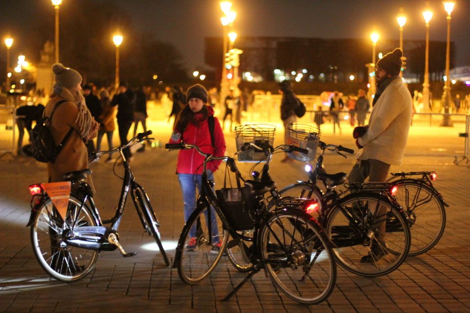 Paris By Night: 3-Hour Guided Bike Tour - How the guide makes the ride feel like a story, not a loop