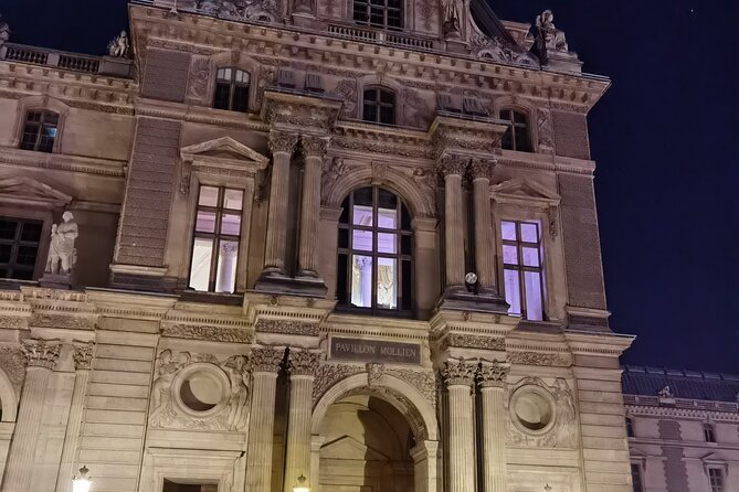 Paris by Night - Notre-Dame on the Seine: short stop, big atmosphere