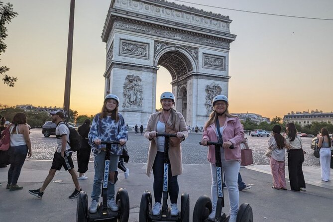 Paris by Night: Exclusive Segway night tour with a Local Guide - Your 90-minute route: from Invalides to Eiffel Tower sparkle