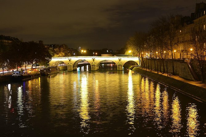 Paris By Night with Seine River Cruise and Roundtrip Luxury Transportation - How to get the best night photos without rushing your trip