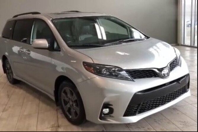 Paris CDG Airport Private Transfer to Paris City Center|Hotels - Driver communication: clear and calm, or chaotic when plans change
