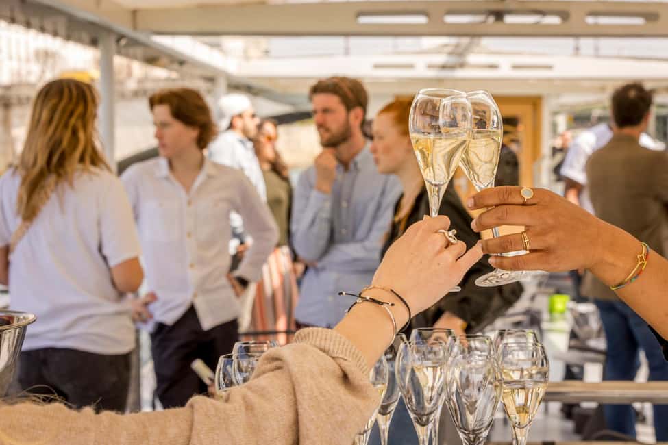 Paris: Champagne Tasting Cruise Departure from Eiffel Tower - A one-hour Seine Champagne cruise that feels like a date night