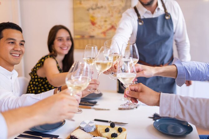 Paris Cheeses and Wines Tour de France with Tasty Games - Pairing without pressure: how the blind tastings teach your palate