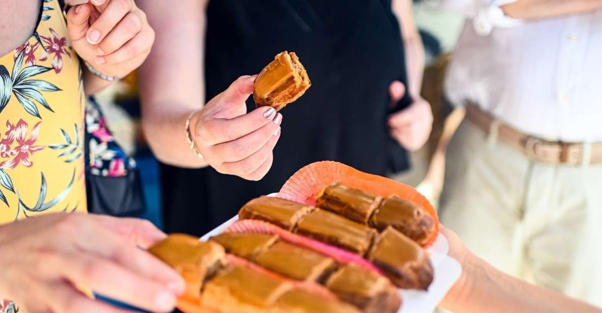 Paris: Chocolate and Pastry Tour with Tastings - Montmartre on Foot: The 2.5-Hour Sweet Spot