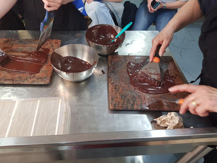 Paris: Chocolate Discovery Workshop and Tasting - Getting oriented: where it happens near Grands Boulevards