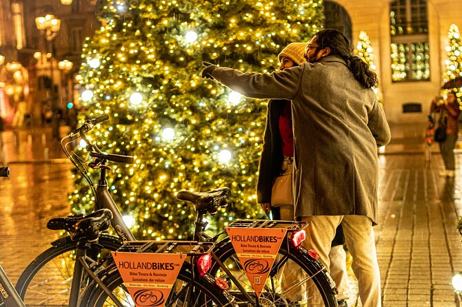 Paris Christmas Guided Bike Tour - Why biking Christmas Paris feels different