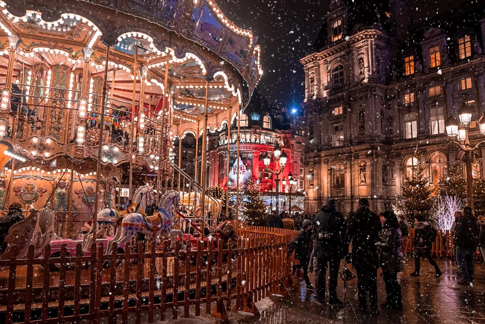 Paris: Christmas Market Guided at Notre Dame & Food Tasting - What you get for $27: value in one tight hour