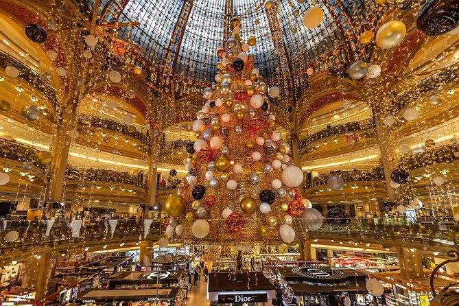Paris Christmas Tour with a Local Guide: Custom & Private - How the private, customizable format changes everything