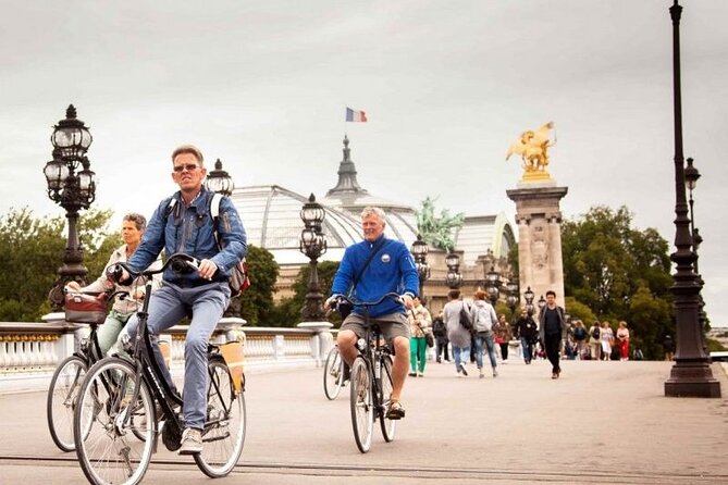 Paris: City Bike Tour on a Dutch Bike - Place de la Concorde: The Big Square and the Luxor Obelisk