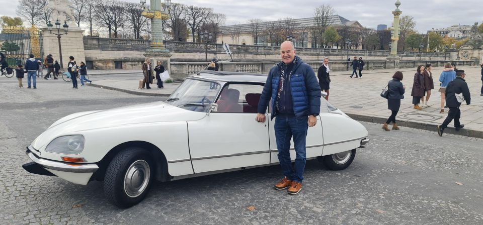Paris: City Discovery Tour by Vintage Citroën DS Car - The car details: comfort, classic charm, and the roof question