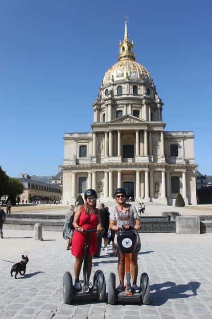 Paris: City Highlights on a Segway - The Segway i2 setup: training, safety, and what to expect in motion