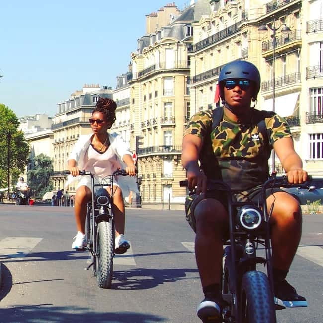 Paris: City Highlights Private Electric Bike Tour with video - The Video Memory: A Real Bonus, Not Just a Gimmick