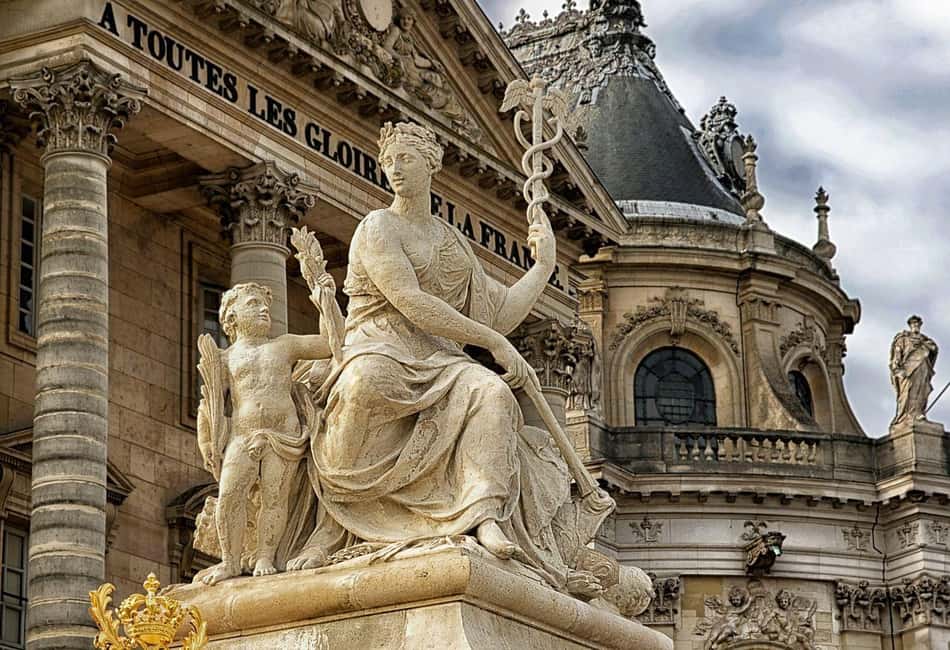 Paris: City Pass – Eiffel, Louvre & 27+ Must-See Sights - Versailles: reserved afternoon entry without the gardens