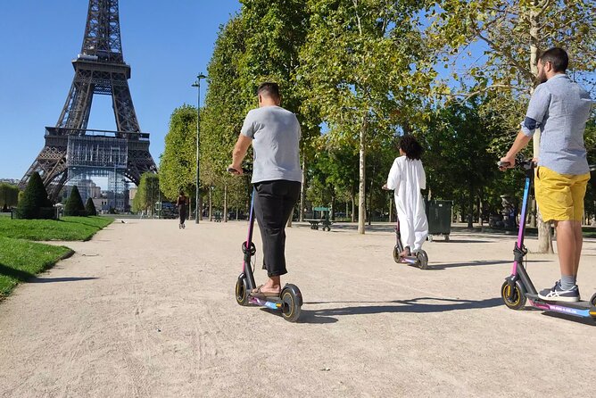 Paris City Tour by E-Scooter with Fun Guide (Small groups) - Grand Palais, Hôtel des Invalides, and Place de la Concorde: grandeur plus the Revolution story