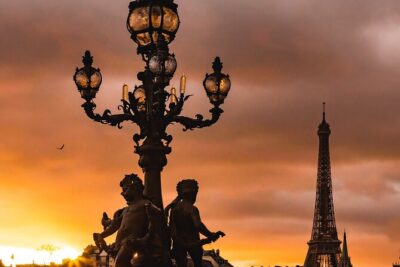 Paris City tour & Transfer CDG - Private air-conditioned vehicle: why it’s worth paying for