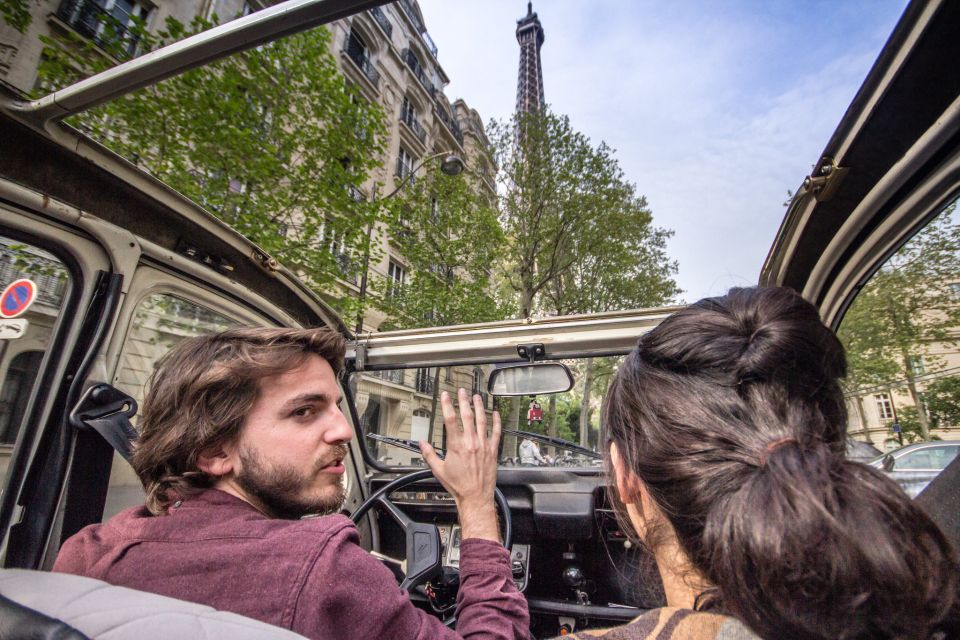 Paris: Classic Sites Tour by Vintage Citroen 2CV - Left Bank stroll energy: Quai des Grands Augustins and the Seine