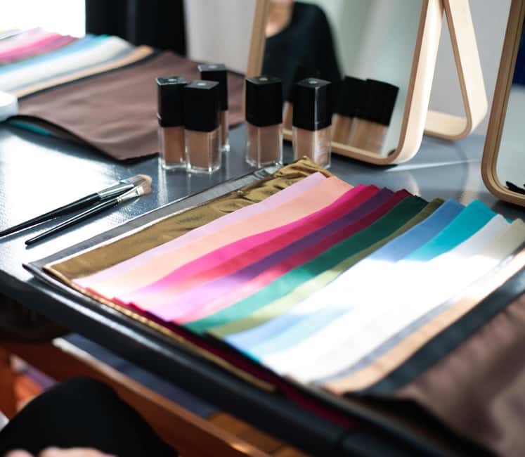 Paris: Color analysis - Canal Saint-Martin Meet-Up: The Setting and What It Means for Your Comfort