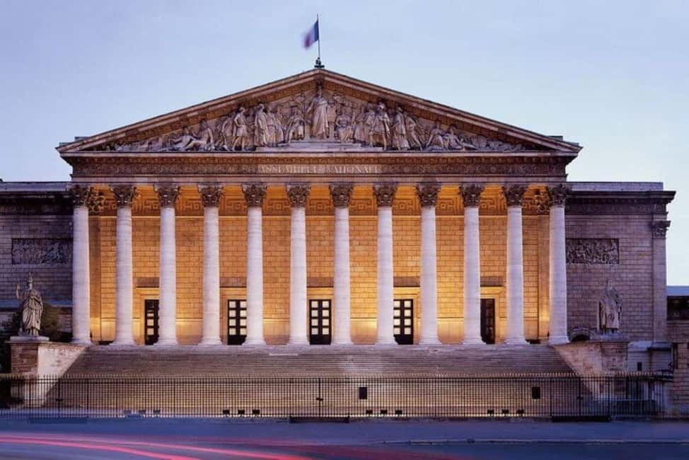 Paris: Côté Seine Tour - Riverside Tour - How the Côté Seine route hits the best Paris angles