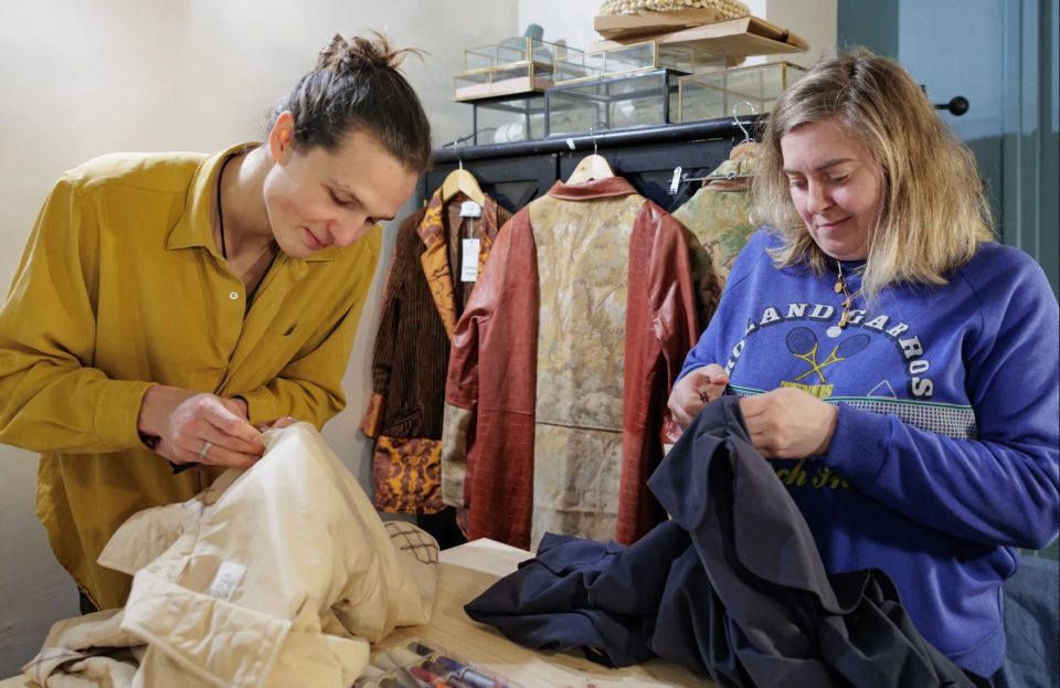 Paris: Couture workshop, upcycle your own jacket - Should you book this Paris couture upcycling workshop?