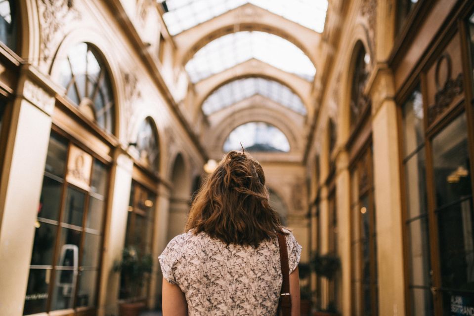 Paris: Covered Passages Walking Tour - Passage Verdeau: antiques, vintage browsing, and a satisfying finish