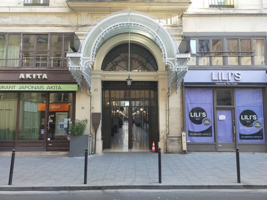 Paris: Covered Passages Walking Tour - The optional Seine cruise upgrade: when it’s worth paying more