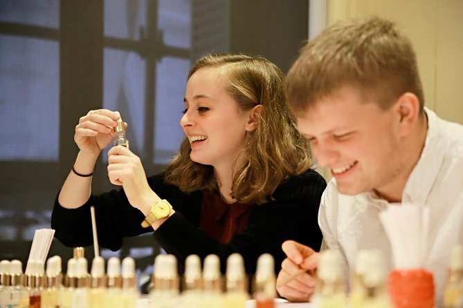 Paris Create your Own Perfume Workshop with a Perfumer - Eiffel Tower Stop: A Classic Paris Moment Between Scents
