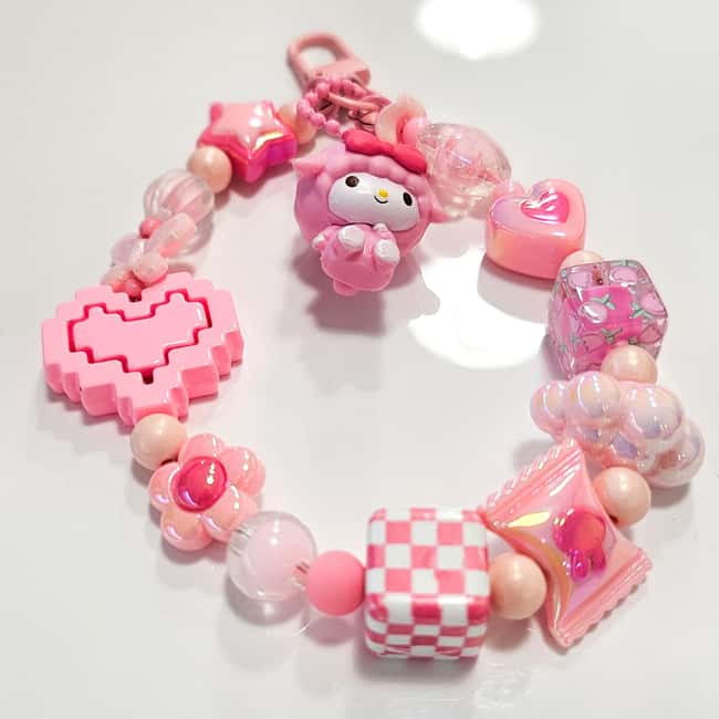 Paris: Create your phone strap, bag or keychain - Kawaii Jewelry in Paris: What You’ll Make