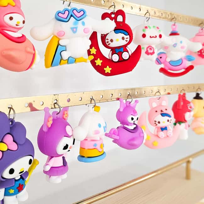 Paris: Create your phone strap, bag or keychain - Choosing Your Beads and Charms: Fun, But Avoid Decision Paralysis