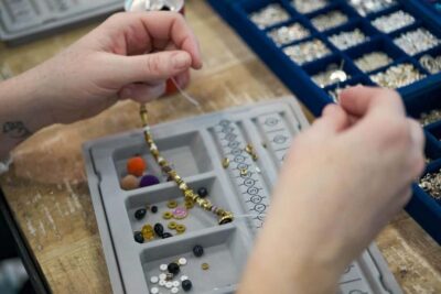 Paris: Custom Souvenir Bracelet Workshop - The one-hour flow: from stone picking to a finished bracelet
