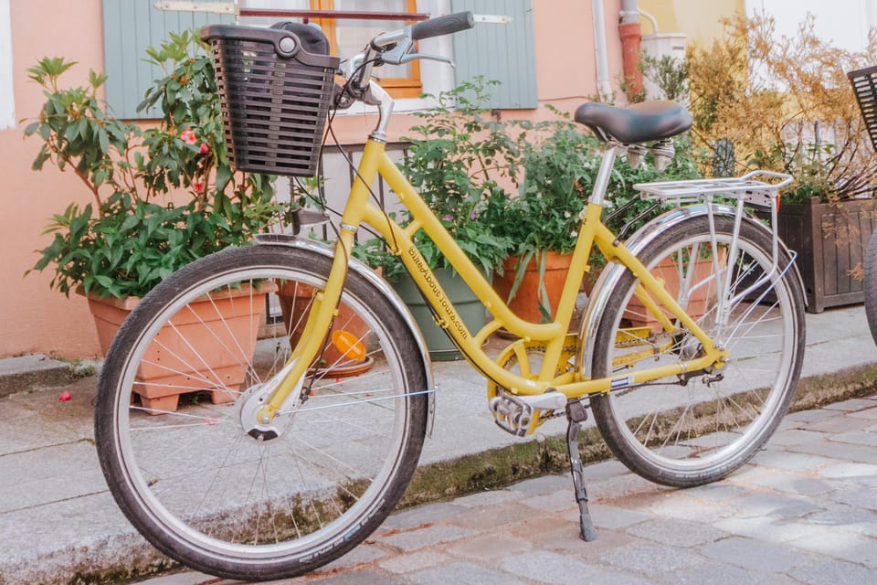 Paris: Day Bike Rental - What to bring so your day stays fun (not frantic)