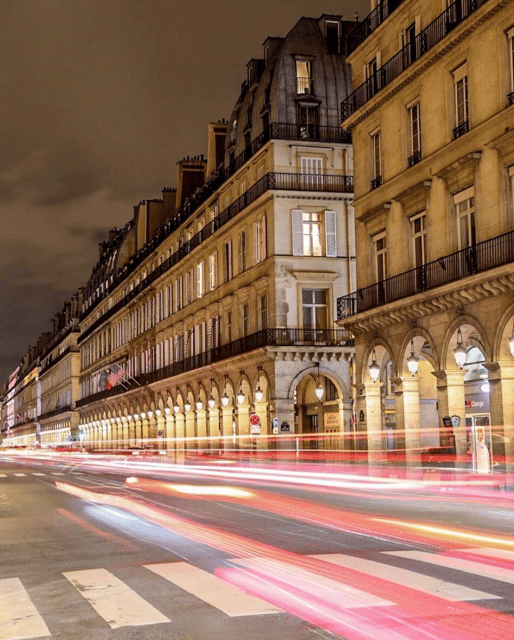 Paris: Discover Paris 2CV - Guides Who Add Personality, Navigation, and Photo Power
