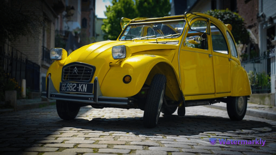 Paris: Discover Paris 2CV - Who This 2CV Ride Is For (and Who Might Skip It)