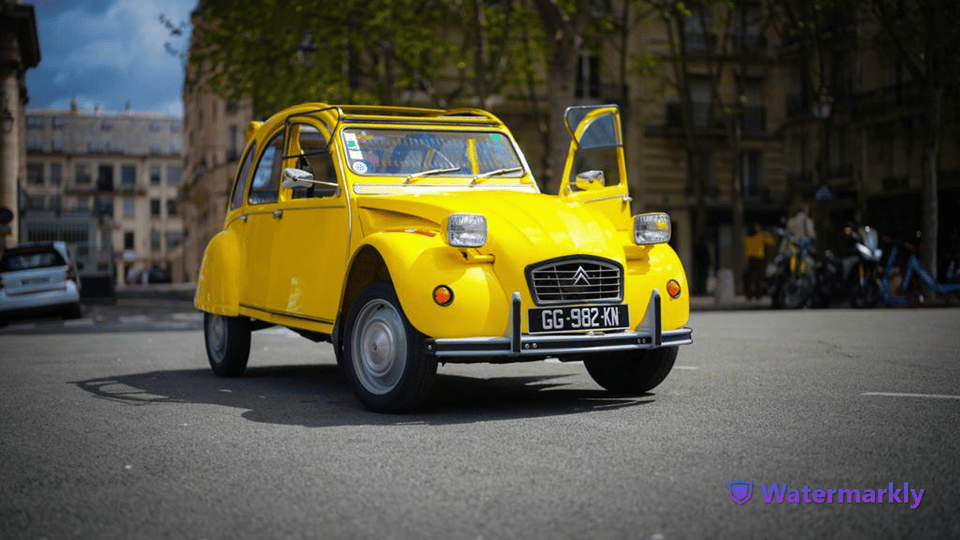 Paris: Discover Paris 2CV - Pickup in Central Paris: Private, Simple, and Built Around You