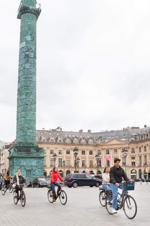 Paris: E-bike tour - Monumental and Hidden Paris - Louvre to Concorde: big icons with quick, high-value viewpoints