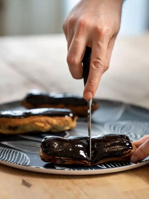 Paris: Eclair and Choux Pastry Making Class - 150 minutes of hands-on work (and how the class pacing helps)