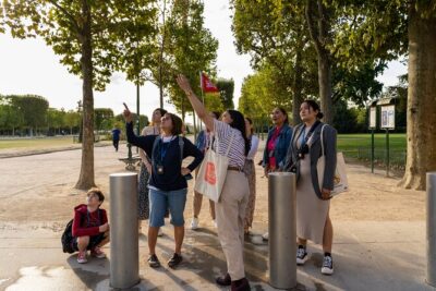 Paris: Eiffel Tower 2nd Floor or Summit Guided Tour - Going Up by Elevator: Reserved Tickets and What You Actually Get