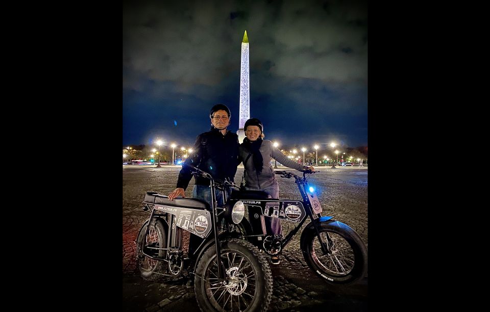 Paris: Eiffel Tower and Notre Dame Night Tour by E-Bike - Key highlights worth planning for