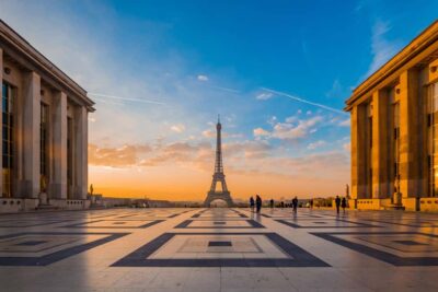 Paris: Eiffel Tower Guided Tour|Summit & second floor access - Meeting at the tower and handling security the smart way