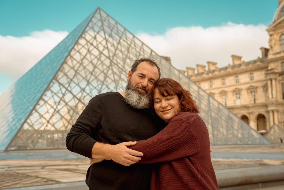 Paris: Eiffel Tower & Louvre Private Photoshoot - Cost and Value: $99 for a Group Up to 8