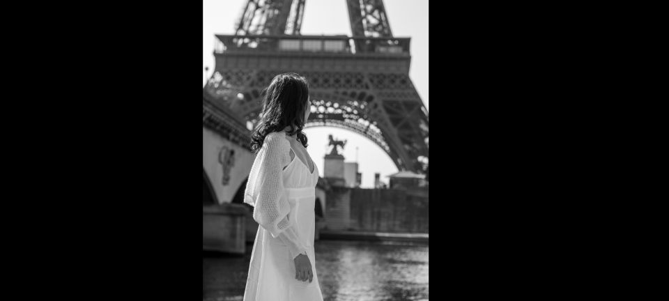 Paris: Eiffel Tower Private Photoshoot Experience - Stop 1: First photo set from the bridge viewpoint