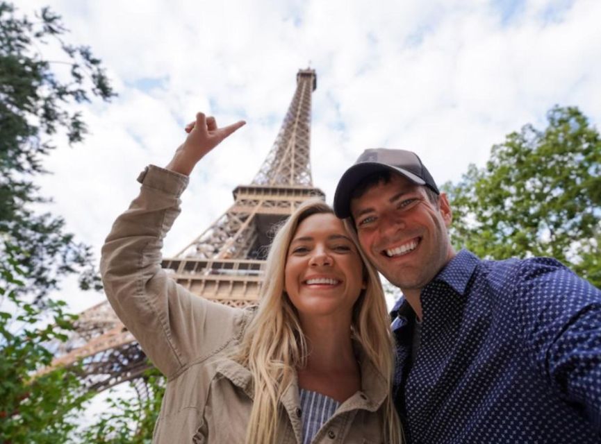 Paris: Eiffel Tower Tour & River Cruise with Summit Option - The guided part: what your English-speaking guide actually adds