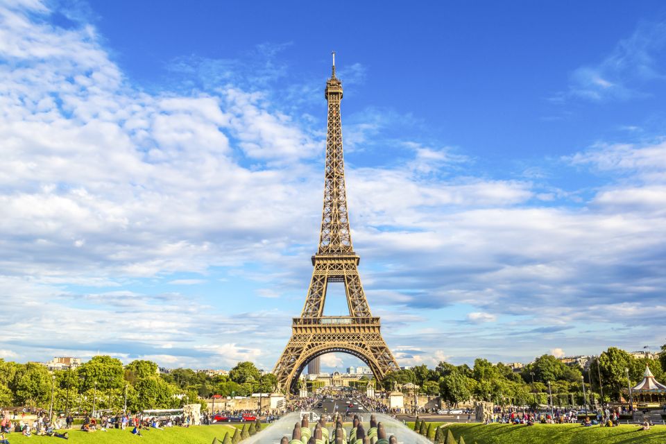 Paris: Eiffel Tower Tour & Seine River Cruise Tour - The Seine River cruise: why this combo works