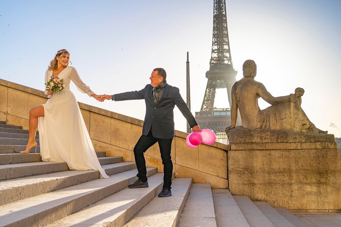 Paris Eiffel Tower Vows Renewal Ceremony - Photoshoot and Video - Meeting at Carrousel de la Tour Eiffel: Start Easy, Not Stressed